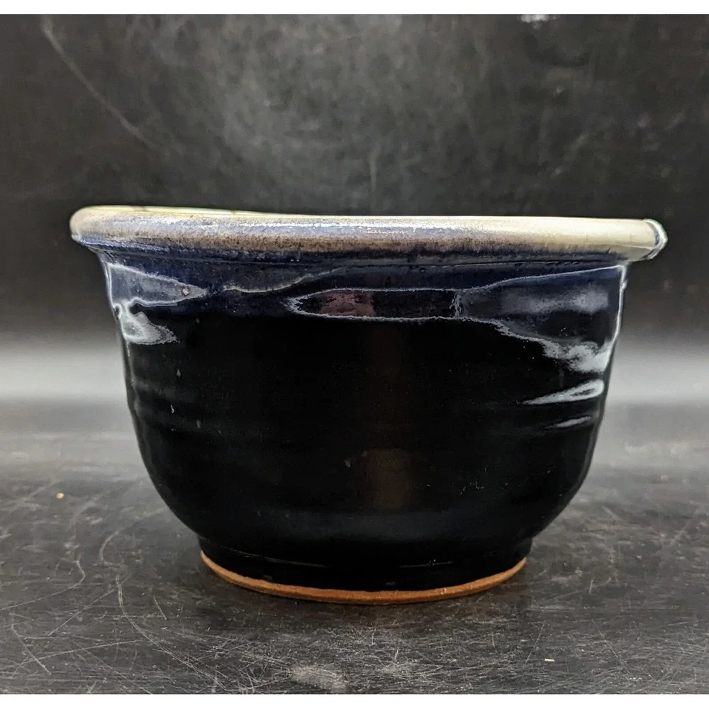 Vintage Handmade Studio Art Pottery Blue Drip Glaze Decorative Bowl Signed 7.5